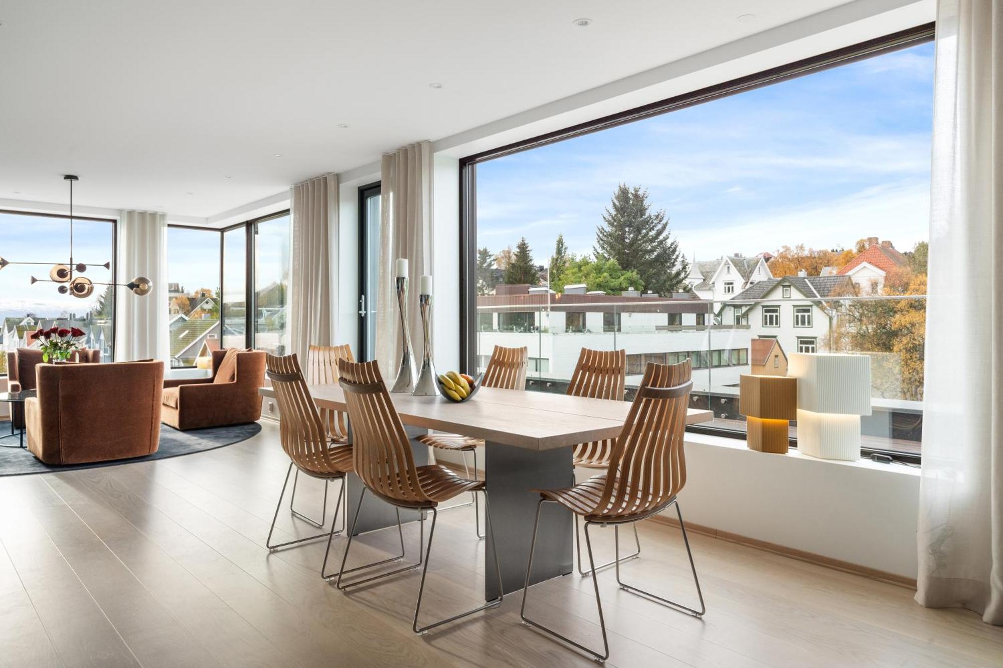 Luxury Apartment Downtown Tromso With 2 Bedrooms And 2 Bathrooms And Parking Екстериор снимка
